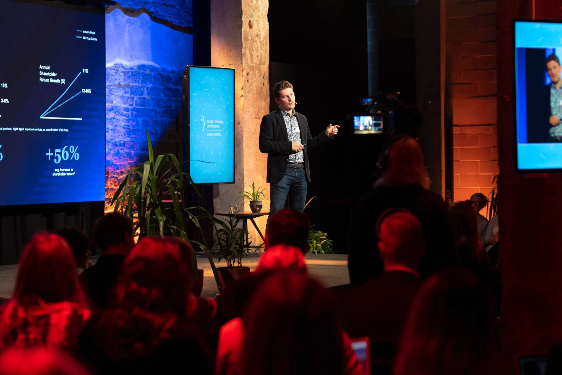 Stefan Moritz working with a leadership audience